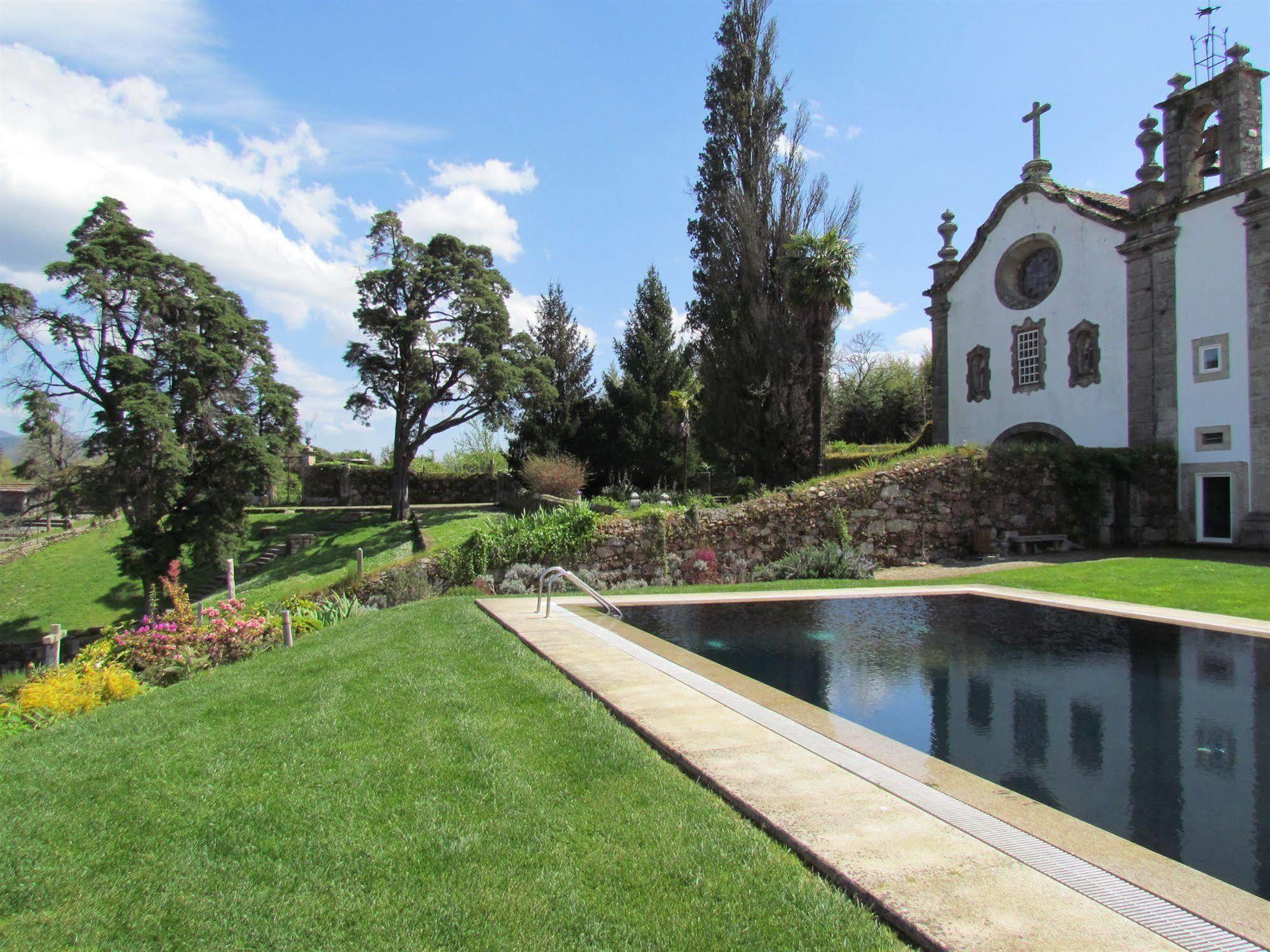 Hotel Convento Dos Capuchos Moncao Bagian luar foto